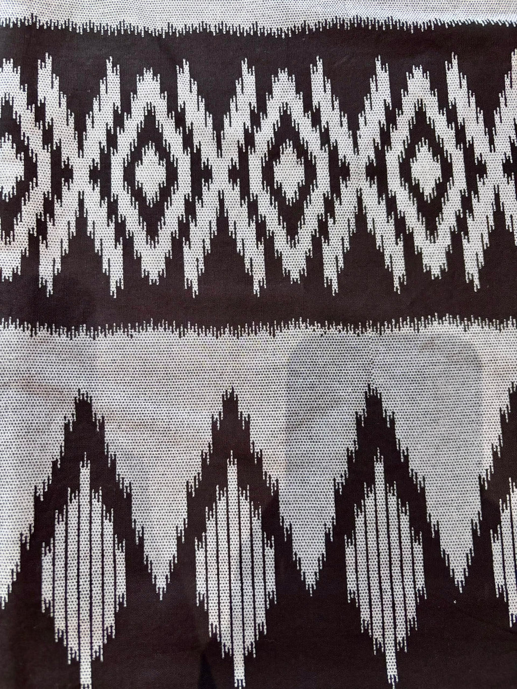 Tenun Hitam (Black Weave)